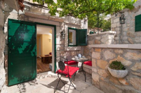 Ferienwohnung in Omiš mit Privatem Balkon